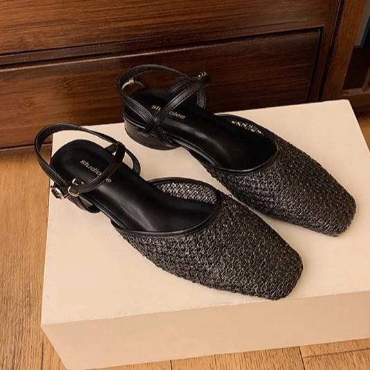 Design sense niche hollow woven bag head sandals women's summer new French rear air breathable low heel sandals