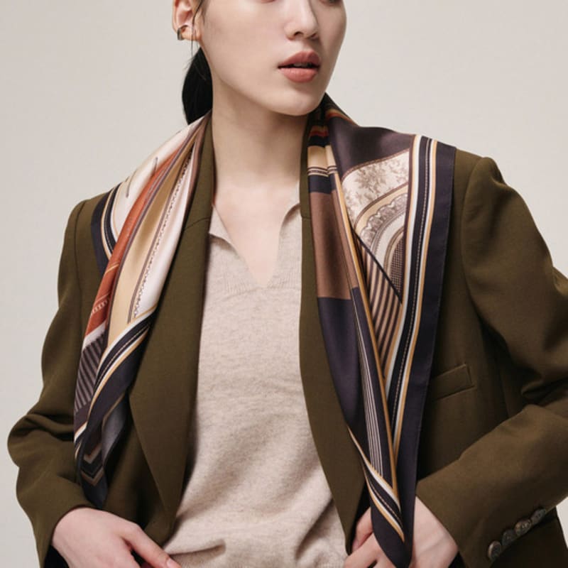 Saint Luxure Mate Brown