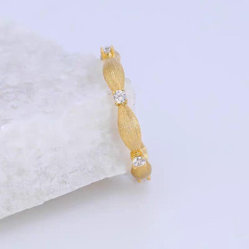 Gold Plated Stylish Adjustable Ring For Women With Retro Geometry And Dazzling Embellishments Diamond