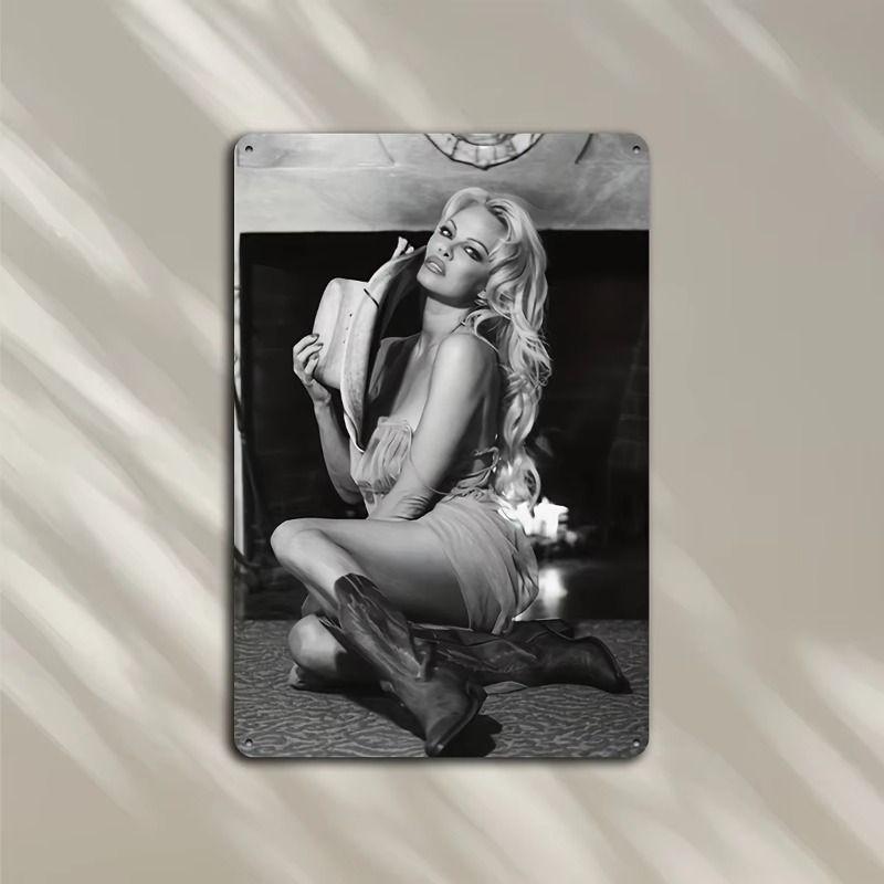 Vintage Kvinlig Silhuett Metall Logotyp för Bar & Garage