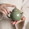 Théière en Céramique Céladon Petit Pot Chinois avec Filtre Service à Thé Kung Fu Pot Unique Boucle Infuseur à Thé Bouilloire à Thé