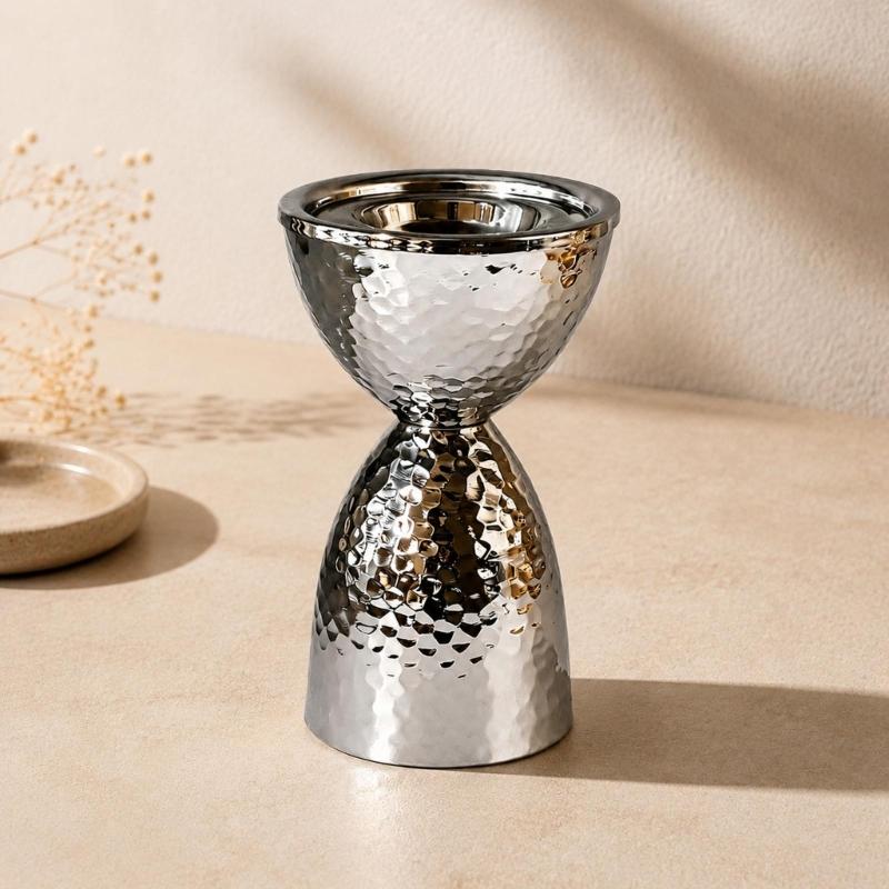 Iron Metalwork Fragrances Vessel with Raised Display Bowl for Living Room, Bedroom, Study and Tea Room Placement Indoors