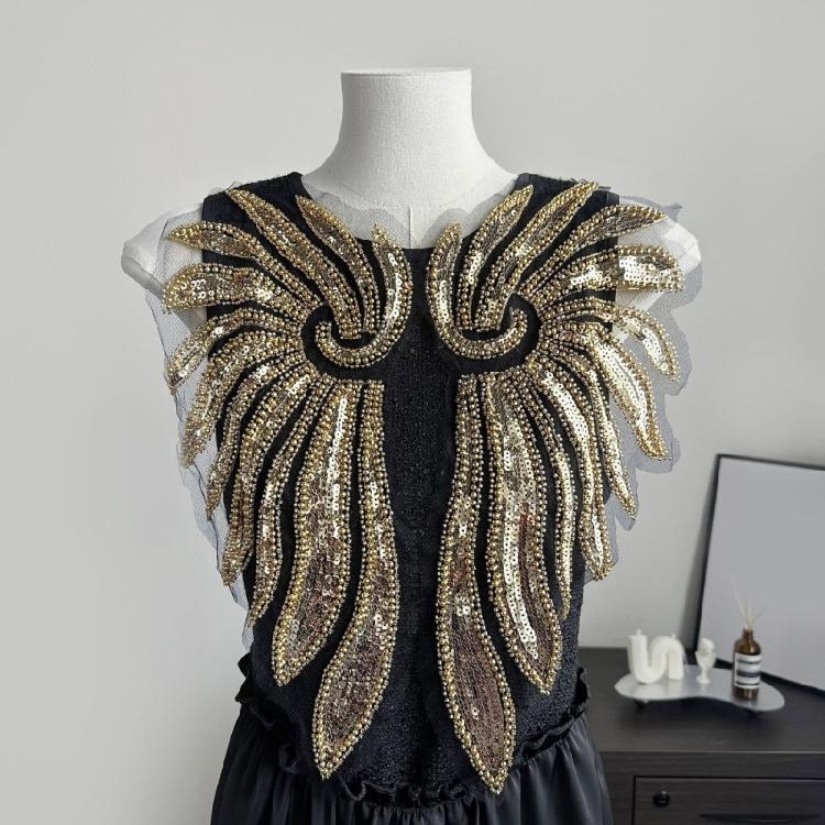 Luxury Sewing Bridal Dress Applique With Delicate Beadwork And Glittering Embellishments Applique Trim