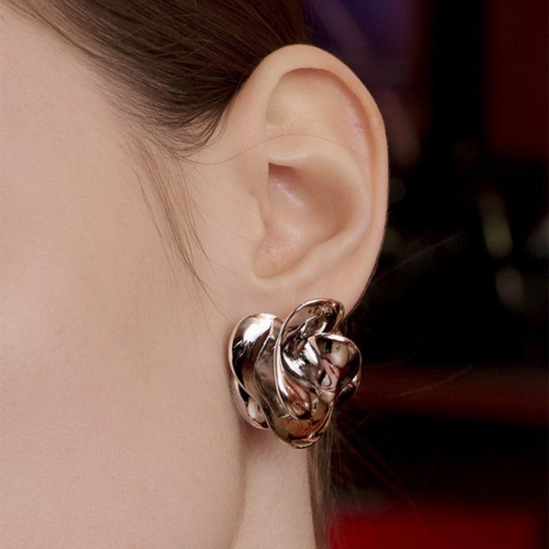 

TOU SS001 Big Rose Earrings NONE