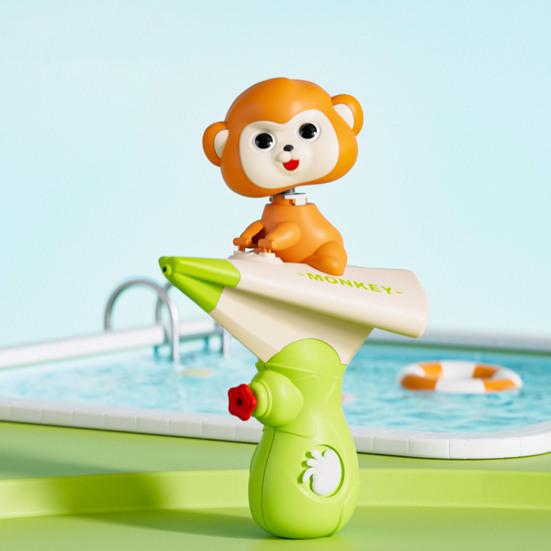 Cartoon Fish Water Squirter for Kids Manual Squeeze Toy for Pool Beach Outdoor Play Safe Fun Summer Bath Gift for Boys Girls