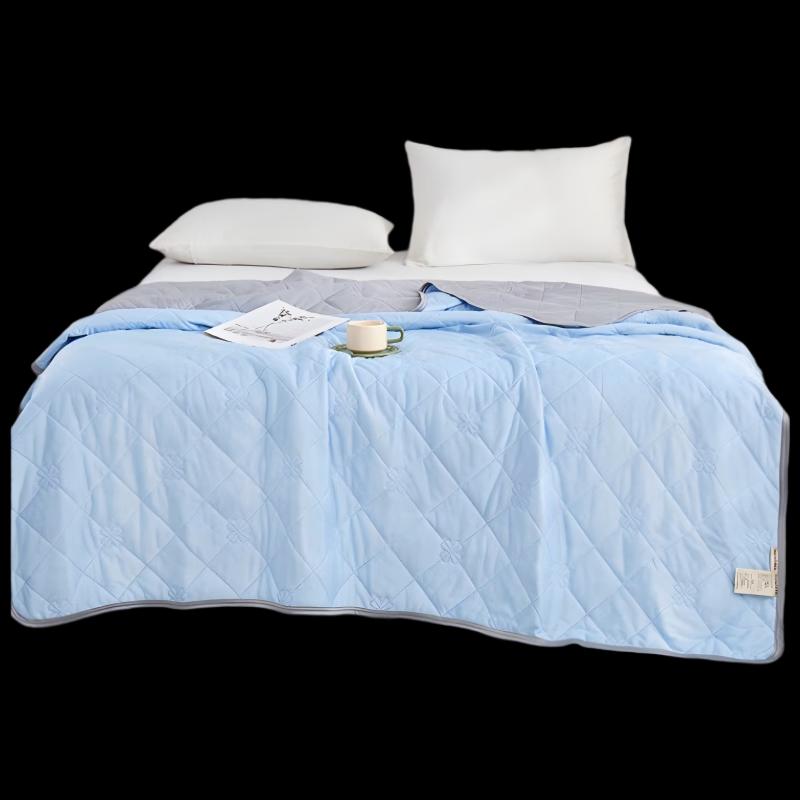 Ba Tian Nu Cool-Feel Polyester Summer Quilt - Blue