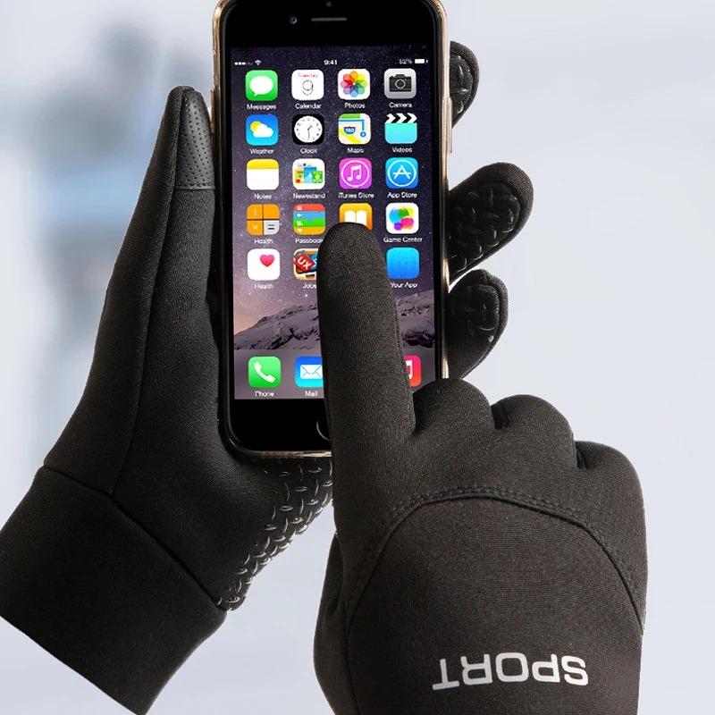 Warm touch screen winter gloves, durable for cold weather cycling and skiing, fashionable design outdoor sports, winter accessories and equipment