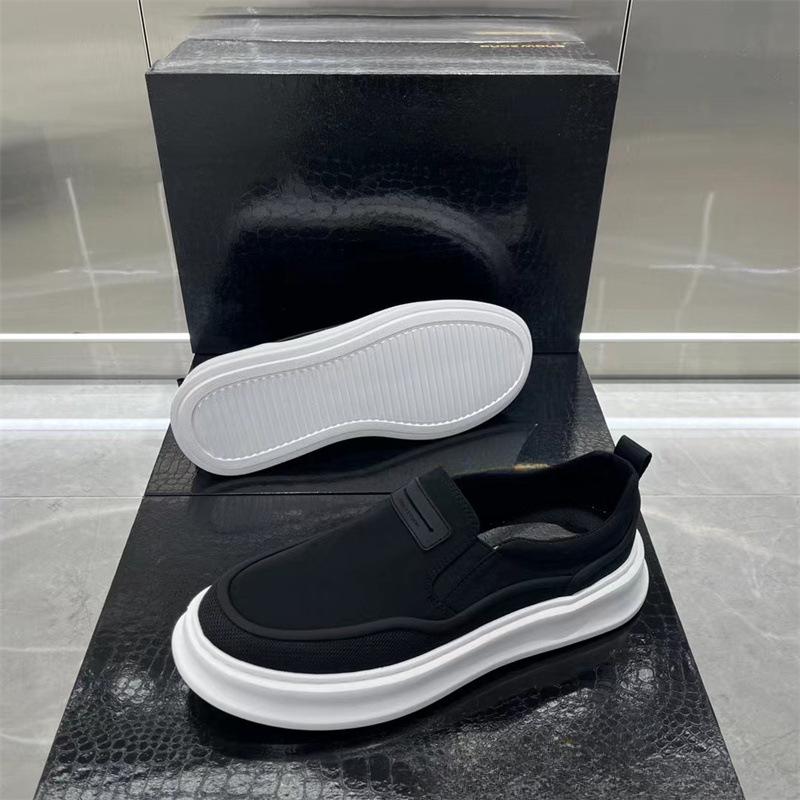 Fashion New Four Seasons Board Shoes, Men's Simple Rubber Soft-soled, Comfortable, Casual, Flat, Low-top, Round-toe Walking Shoes