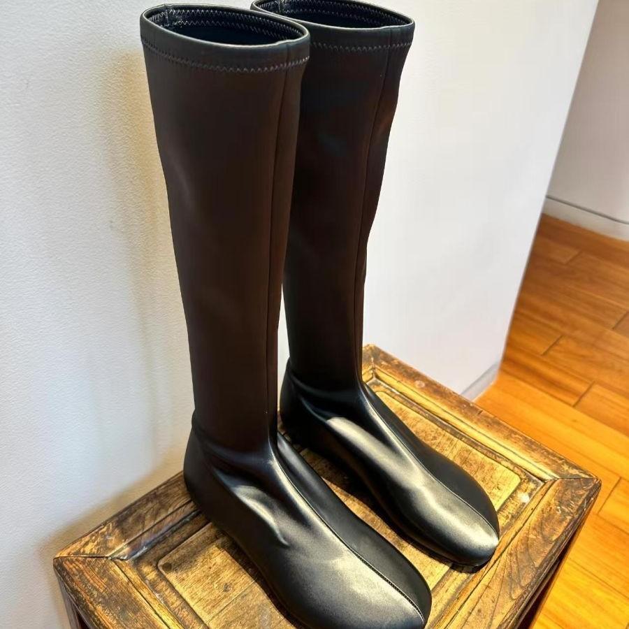 Women's Long Boots 2026 French Retro Round Head Sleeve Elastic Skinny Boots Autumn/Winter New Flat Knight Boots