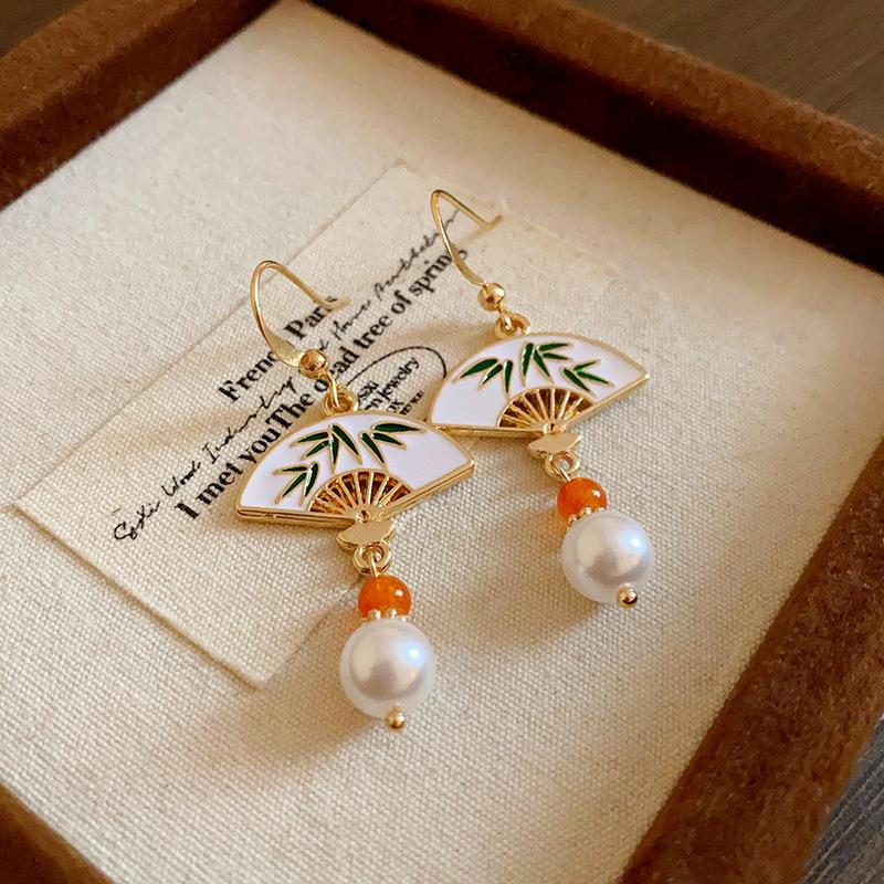 Antique New Chinese Geometric Earrings Women s Niche Design Earrings Cheongsam Accessories High-end Temperament Earrings