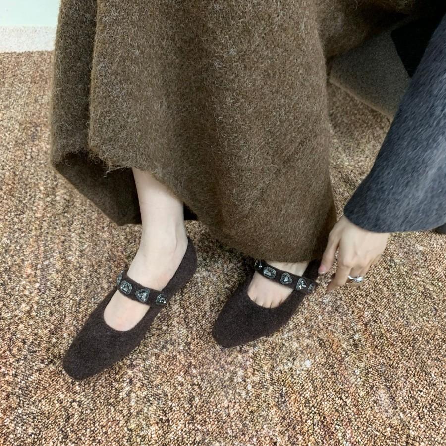 Tweed, Small Fragrant Wind, Light Mouth Single Shoes, Flat-soled Metal Buckle Women's Retro Hong Kong Style Women's 2025 Early Spring New Comfortable
