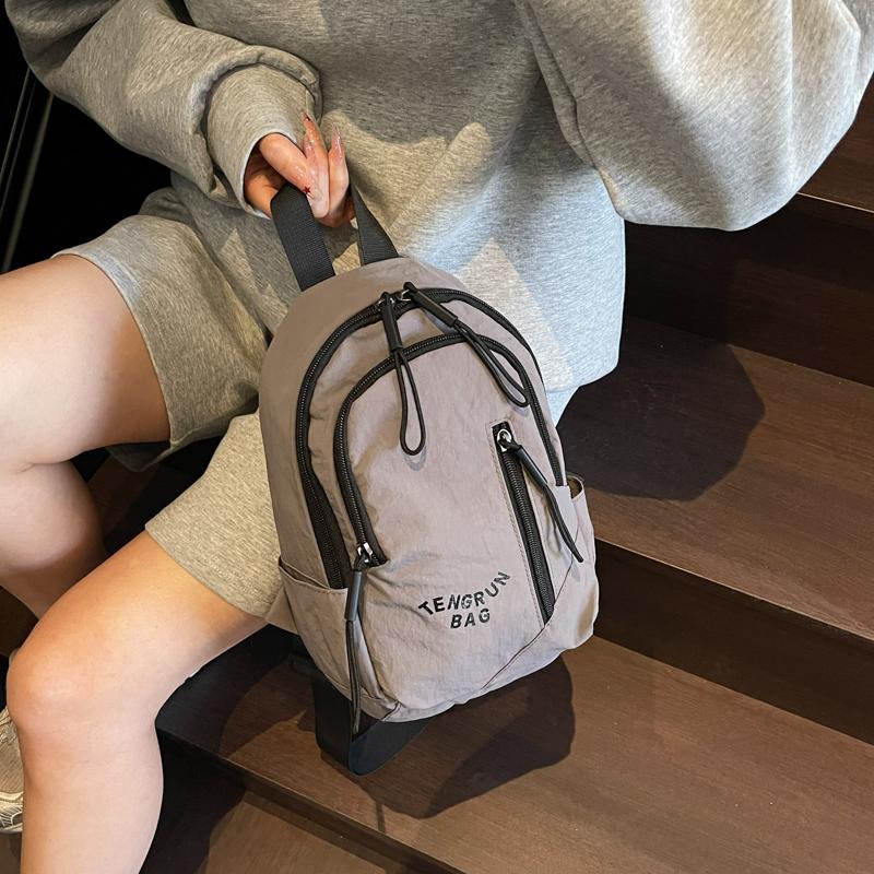 Leichte Umhängetasche mit großer Kapazität Damen-Schultertasche Student Brusttasche