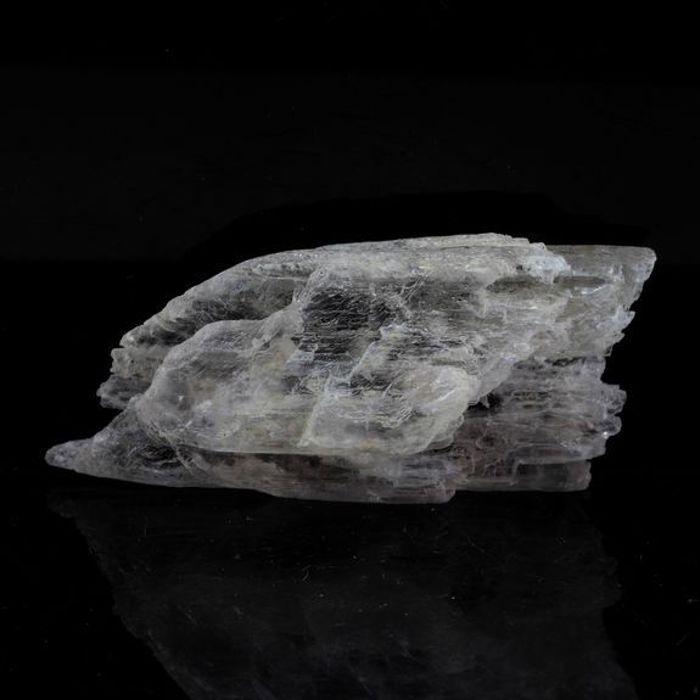 Pierres et Minéraux. Spodumene. 59.0 ct. Sahatany Valley, Ibity, Madagascar.