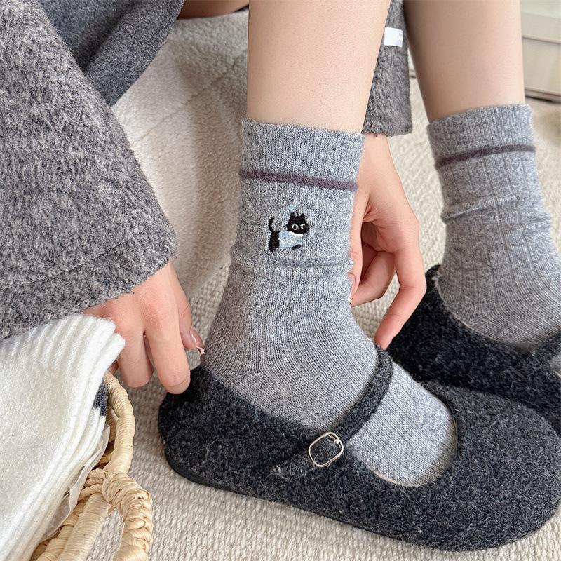 Autumn and Winter Women's Mid-calf Socks in Grey Tones, Cute Cat Warmth Wool Socks for Women