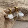 French Style Super Fairy Sweet Korean Ears Exquisite Moonlight Pearl Shell Flower Temperament Fringed Earrings Small Fragrant Wind Niche