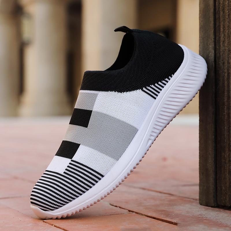 

Ex-factory price large size elderly shoes women s shoes mother shoes casual one-pedal lazy socks shoes mesh shoes 1950 43 чорний колір сірий