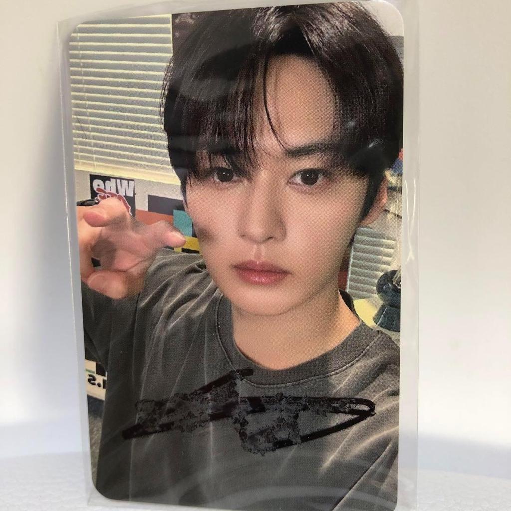 [USED] Reno Stray Kids ATE Pop-up Purchase Bonus Autographed Trading Card