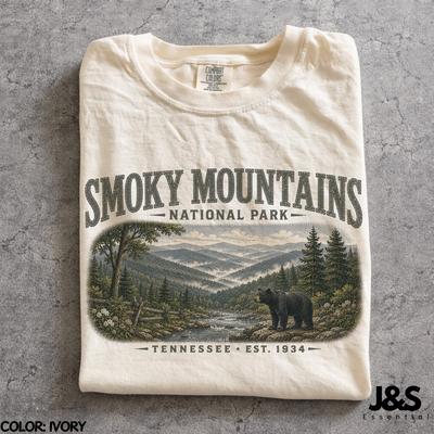 Smoky Mountains National Park Shirt, Great Smoky Mountains Tee, Vintage Tennessee National Park Tshirt, Bear Nature Gift