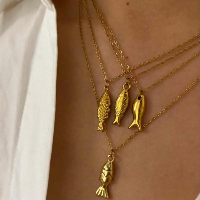 New Design Stainless Steel Gold Plated Fish Pendant Clavicle Necklace For Women Waterproof Beach Party Jewelry Accessories