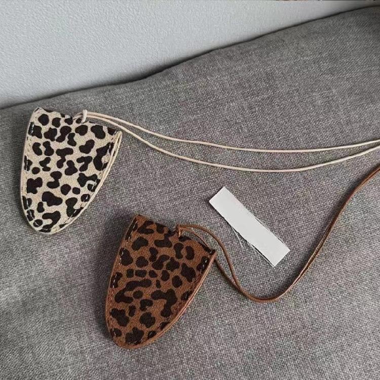 Statement Leopard Print Necklace with Easy to Wear Magnetic Feature Elegant Designs for Fashion Lovers Daily Use