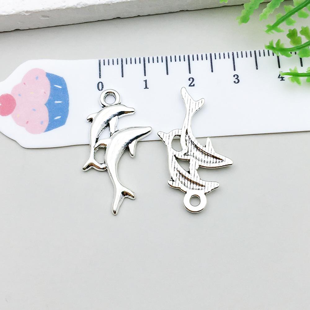 Set di 100 Ciondoli Gatto Farfalla Luna Argento Antico per Braccialetti e Collane Fai da Te