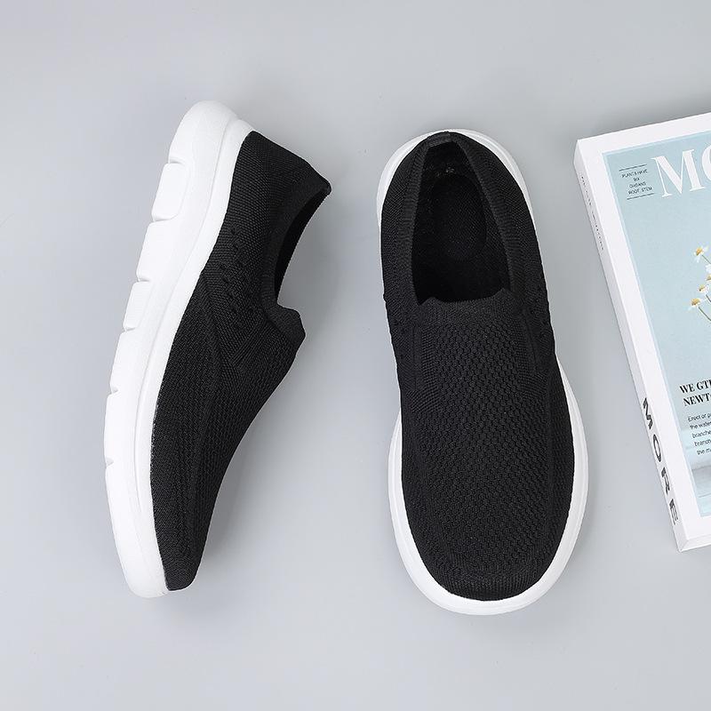 2025 large size one-pedal lazy shoes casual sports women's outer wear couple shoes mesh women's walking women's shoes