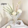 Minimalist Floral Containers for Office Desk Twisted Flower Vase, 3D Printed Irregular Vases Table Decor, Unique Glass Living Room Modern Decorative