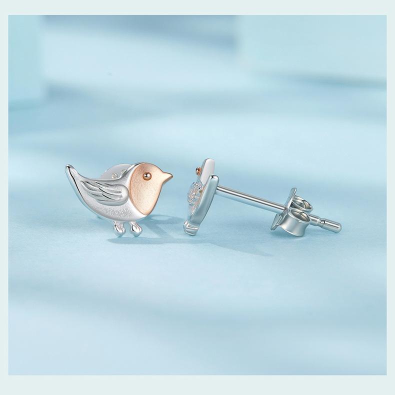 Small Fresh S925 Sterling Silver Three-Dimensional Bird Stud Earrings, Smart And Small Forest Wind Stud Earrings.