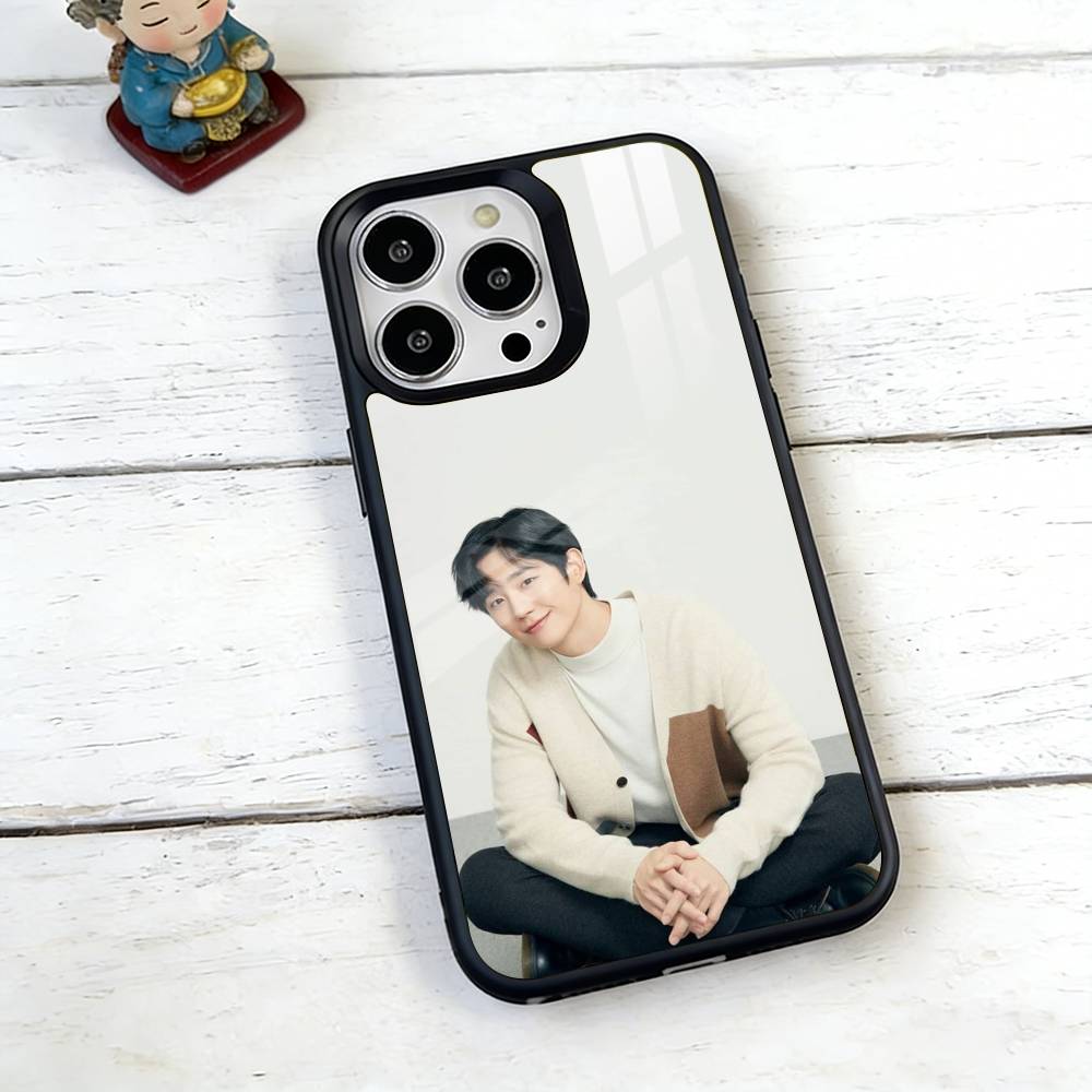 Korean Actor Cha Eun-woo Phone Case For iPhone17,16,15,14,13,12,11 Plus,Pro Magnetic For Magsafe Wireless Charging