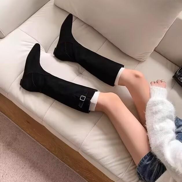 French Suede Medium Boots Women's 2025 Autumn and Winter New Pointed Matte Retro But Knee Western Cowboy Women's Boots