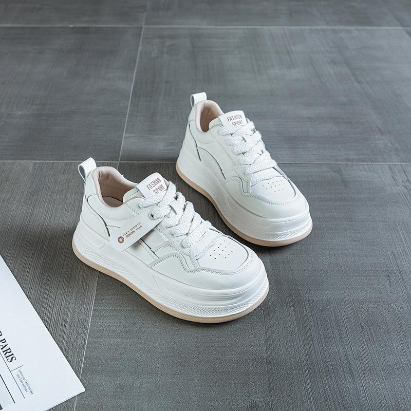 

thick-soled black and white panda shoes women s four-season new leather bread shoes casual little white shoes women s board shoes 40