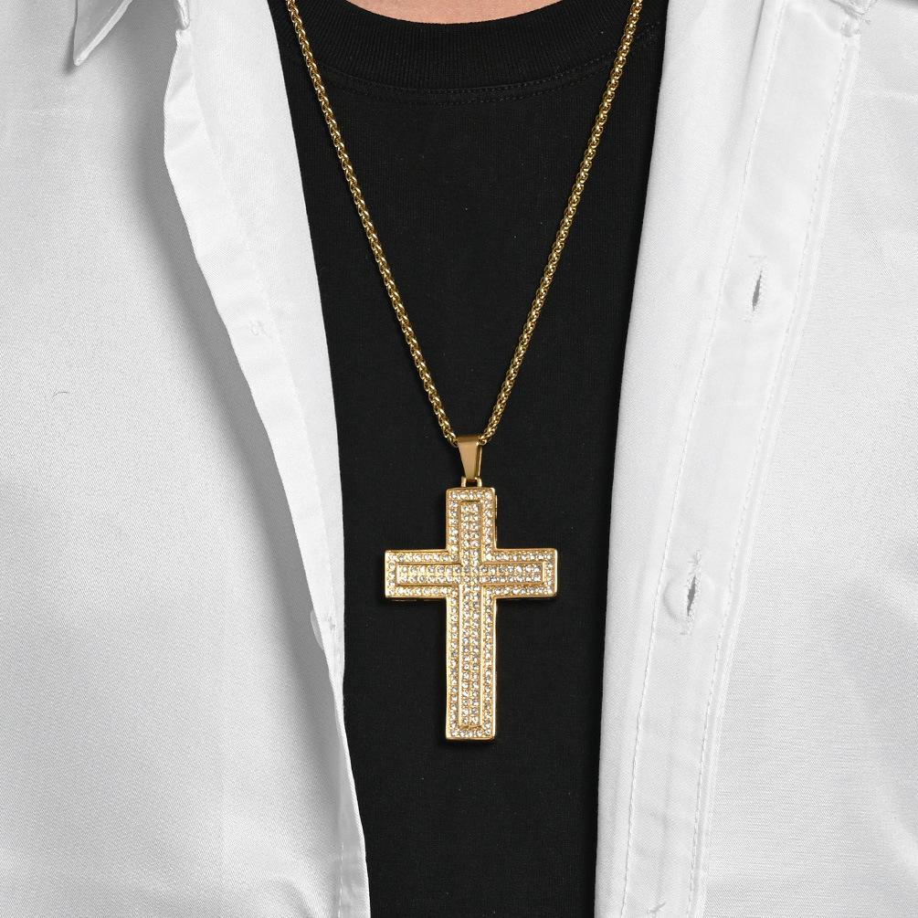 European and American Full Diamond Cross Pendant Steel 18K Gold Men's Niche Personality Necklace 2026
