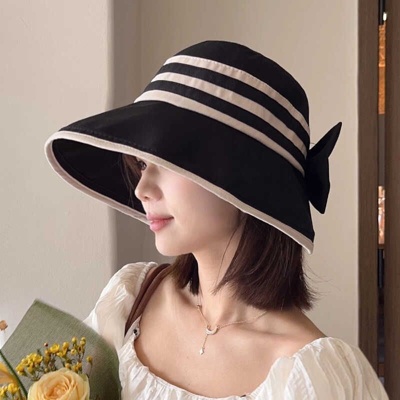 

Summer Sun Hat Wig Integrated Big Brim Bucket Hat Short Hair Long Curly Hair Bows Easiest for Match Outdoor Casual Black + brown shoulder-length hair