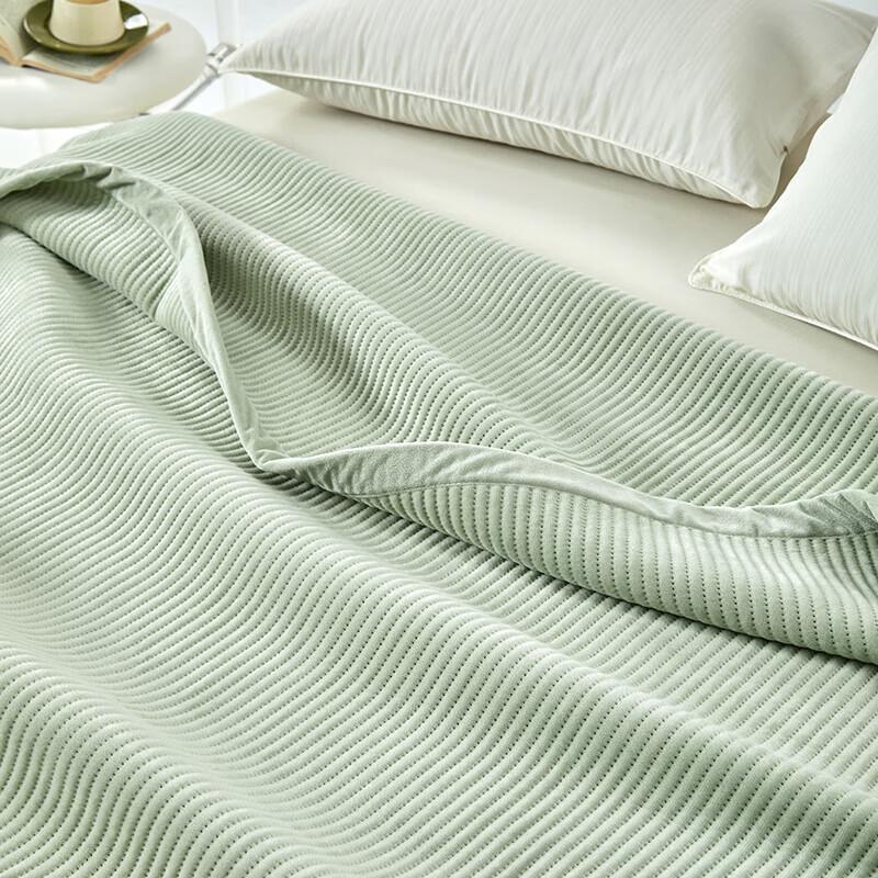 Muji Green Ultra-Soft All-Season Cotton Comforter