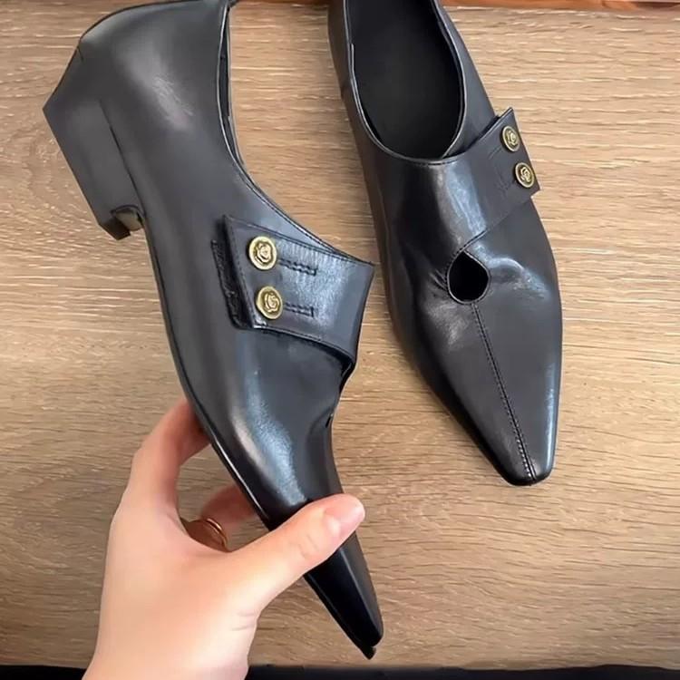 Sheepskin version~ super soft small gold buckle pointed small leather shoes women's Korean version design thick heel loafers versatile outdoor single