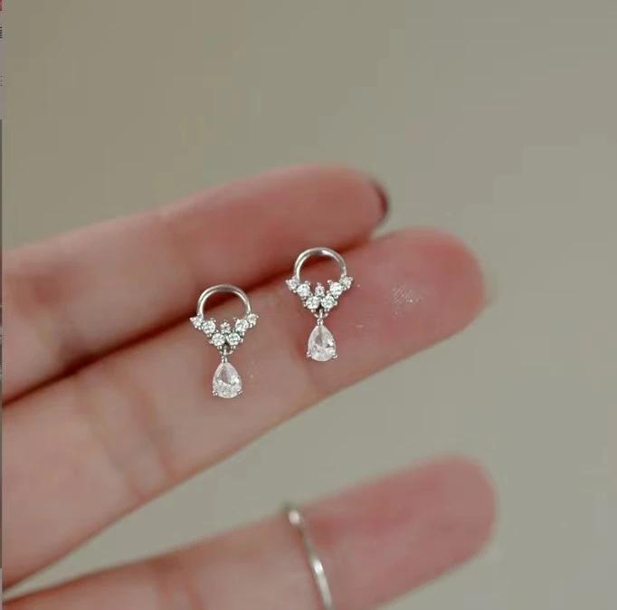 New Silver Color Inlaid Zircon Clover Tassel Earrings For Women Delicate Chain Pendant Earring Party Jewelry Accessories Gifts