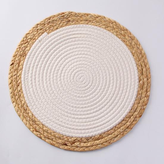 Handwoven Coaster Heat-Resistant Round Placemats Natural Non-Slip Coaster Eco-Friendly Table Decor for Home Kitchen Dining