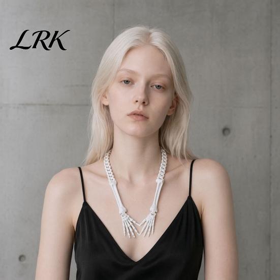 Halloween Necklace Gothic Skeleton Hand Necklace, Punk Cosplay Skull Claw Palm Choker, Costume Jewelry for Men Women