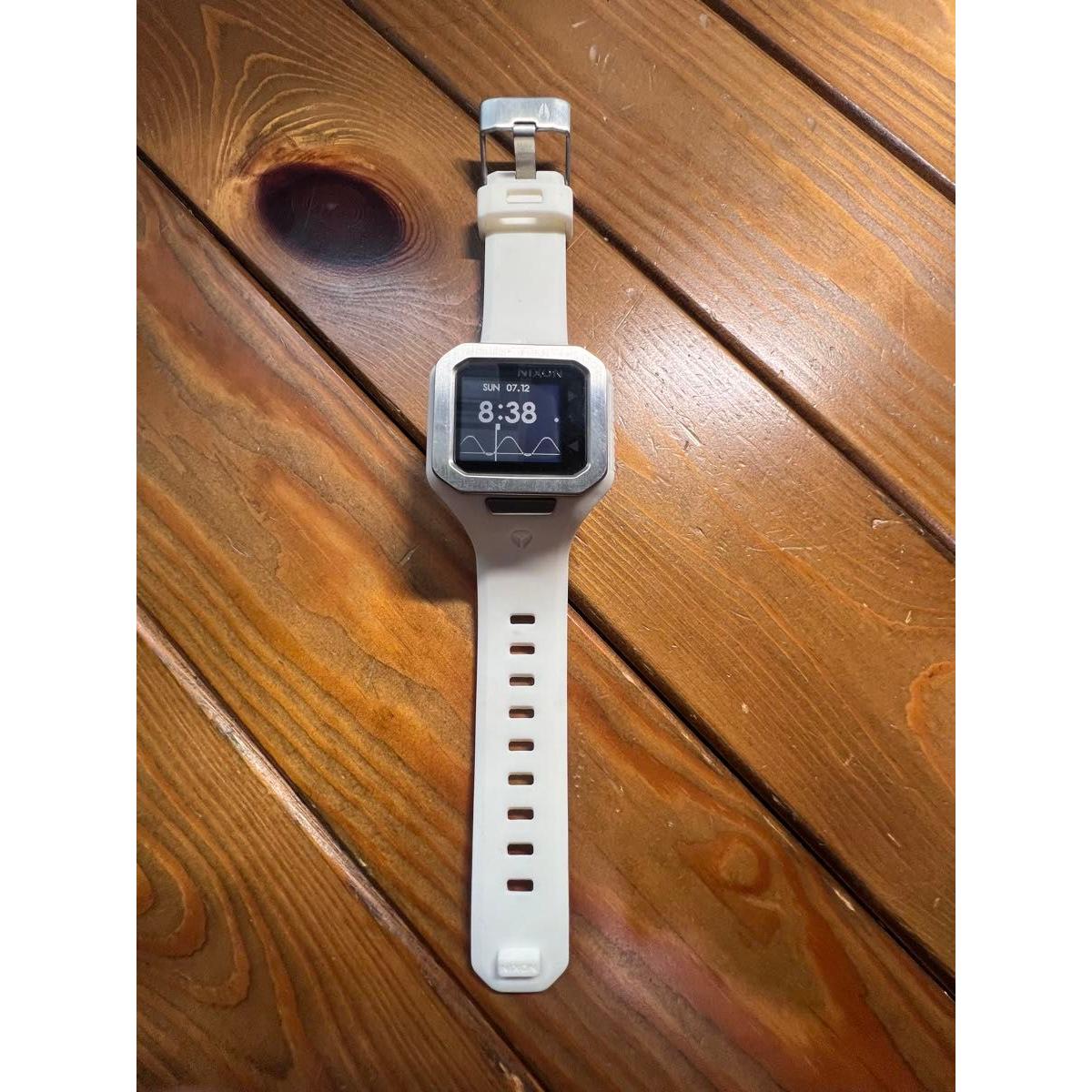 Used NIXON THE SUPERTIDE Nixon Supertide Digital Watch