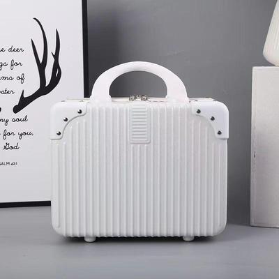 Strumenti e accessori – Beauty case e trousse