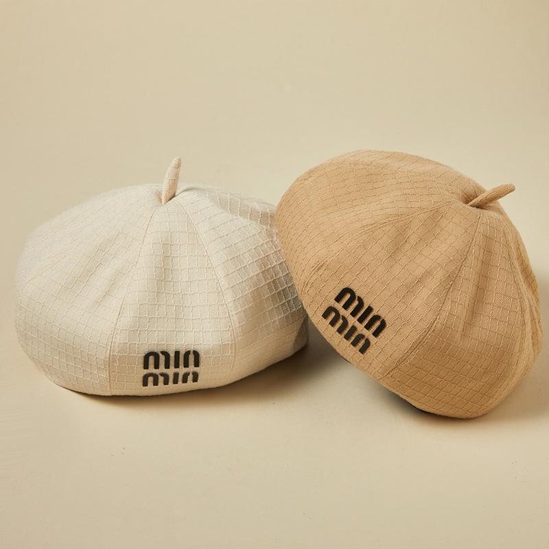 Autumn and Winter New Hat Women's Fashion Letter Beret Solid Color Versatile Retro Painter Hat Temperament Pumpkin Hat