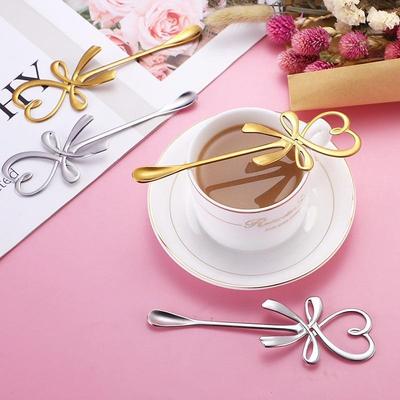 1 STÜCK Edelstahl 3D Schleife Knoten Herzförmiger Kaffeelöffel Tee Dessertlöffel Liebesschleife Hängelöffel Rührlöffel Hochzeitsgeschenk