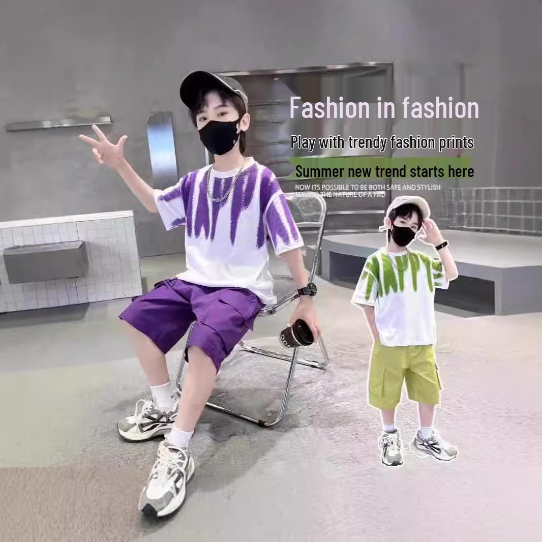 

Модный летний комплект для мальчиков 2024 с коротким рукавом и шортами - Повседневный корейский стиль 110 cm фиолетовый