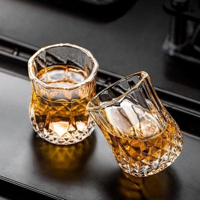 6 ks sklenice na whisky sklenice na rum likér mini sklenice kreativní diamantový kelímek vintage reliéfní kelímek domácnost party bar nástroje na pití