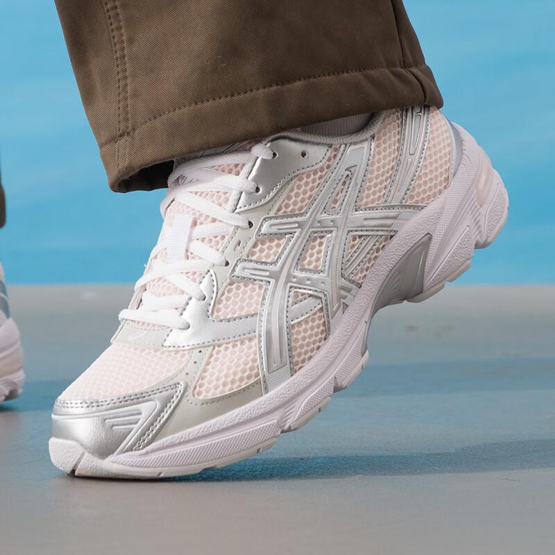 

ASICS Unisex Casual Lifestyle Shoes 1203A609-700 US 6