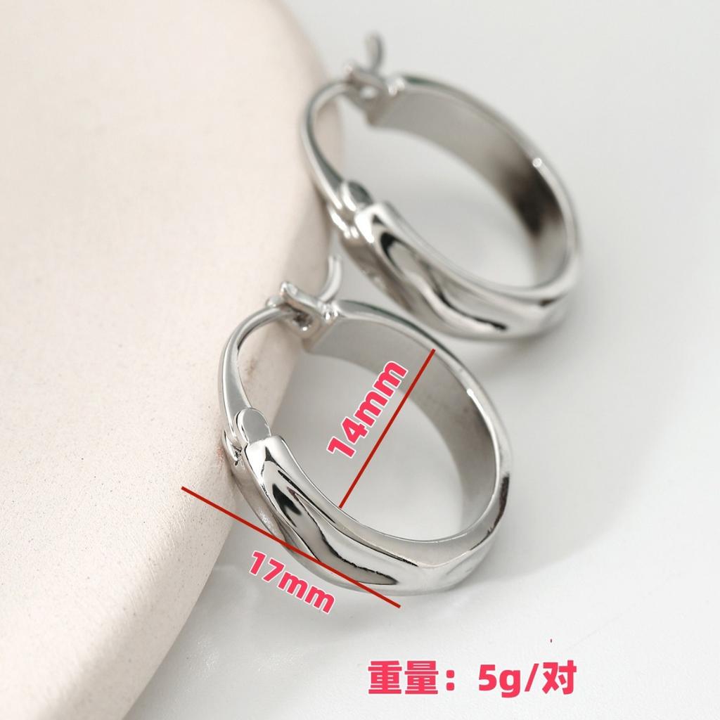 Luxury Minimalist Geometric Round Hoop Earrings Simple Fashion Studs For Women Elegant Daily Jewelry Accessory Gift