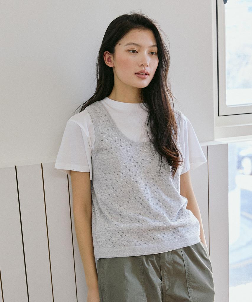 Peulob Scallop Knit Top Light Gray
