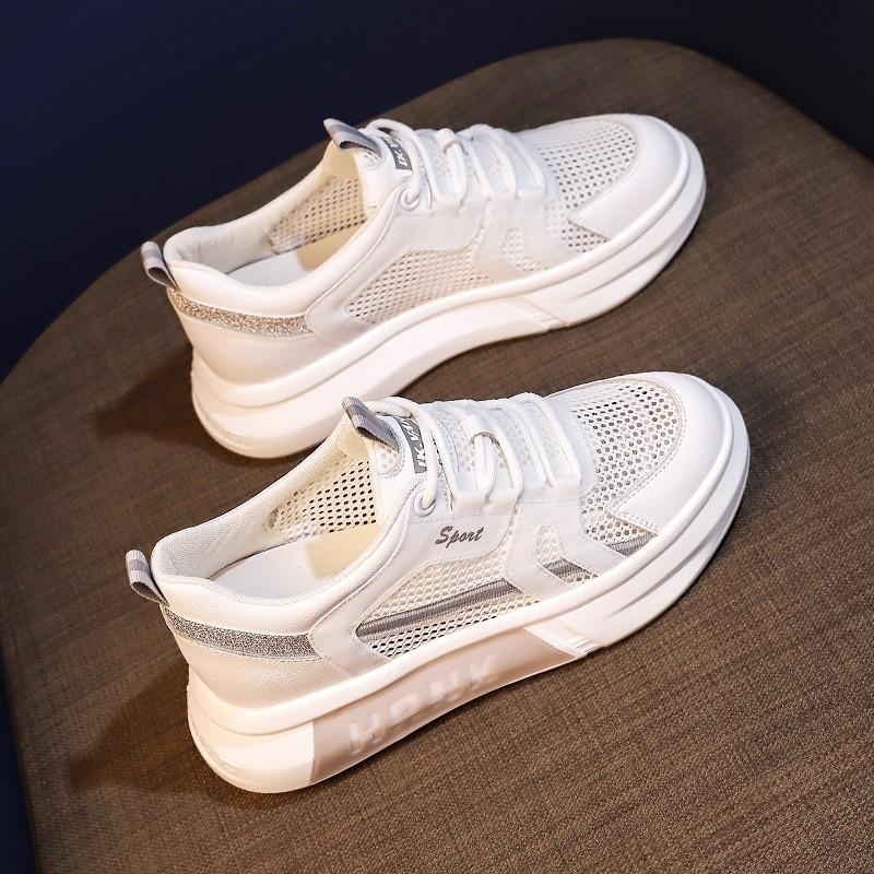 Kleine weiße Schuhe Damen Mesh atmungsaktiv Sommer 2025 neu Frühling und Herbst dünn Student vielseitig beliebt Sport Board Schuhe