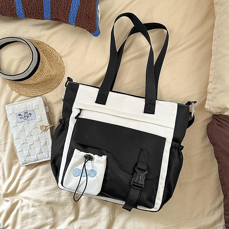 

Fashion trend niche cute shoulder bag new lazy style student class tote bag No pendant чёрный