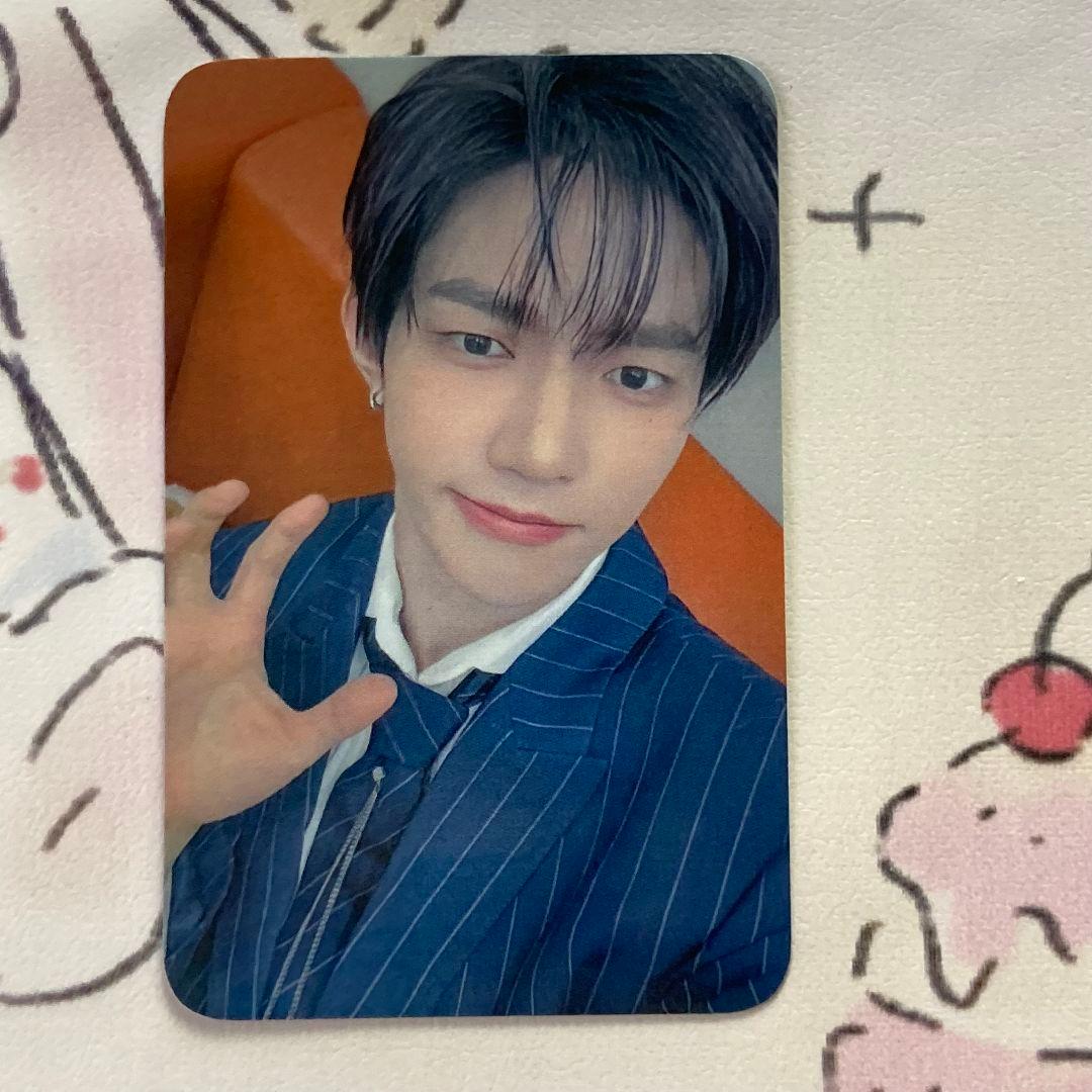 

[USED] Zhang Hao zb1 Korean BLUE PARADISE Popular Song Sanok Trading Card